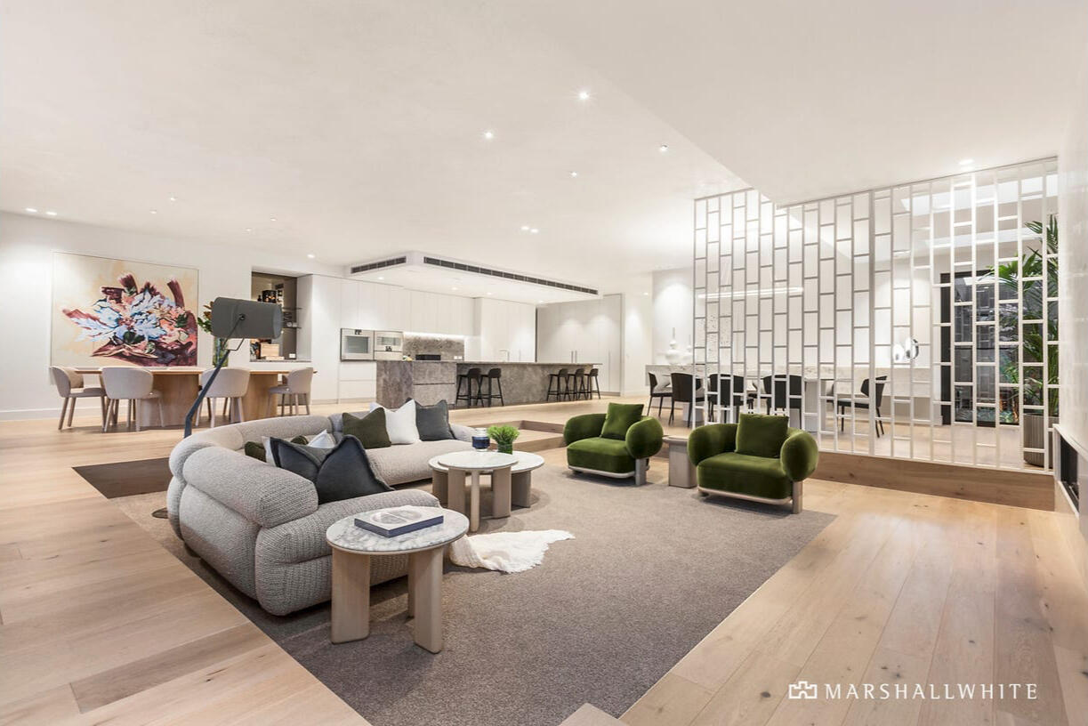 Million Dollor Mansion Million Dollor Mansion