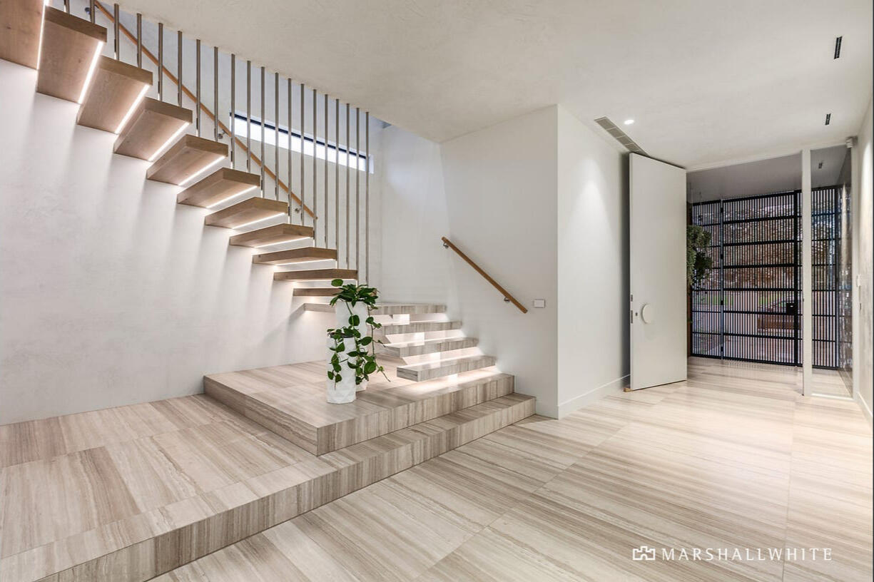 Million Dollor Mansion